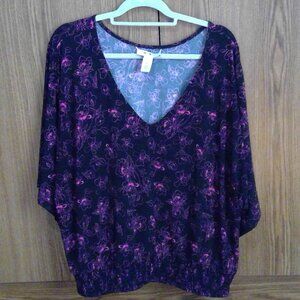 White House Black Market Black and Pink Floral Kimono Tee